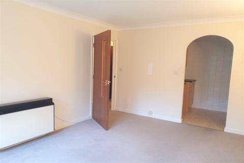 undefined, 22 Liege House, Manorside Close CH49