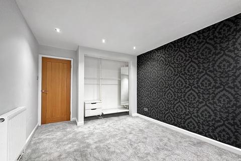 2 bedroom apartment to rent, Grange Road, Bowdon, Altrincham