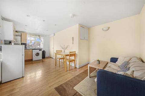 2 bedroom apartment for sale, Perth Road, London N22
