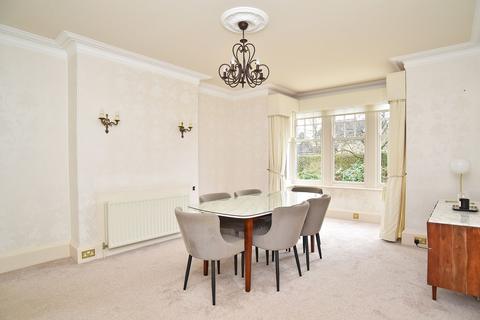 4 bedroom detached house for sale, Kenilworth Avenue, Harrogate, HG2