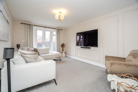 undefined, Galapagos Grove, Newton Leys, Milton Keynes, MK3
