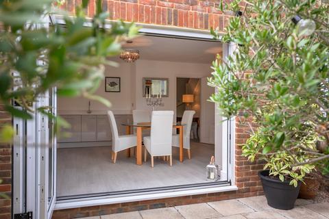 undefined, Sycamore Road, Cranleigh, GU6