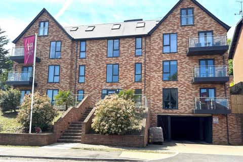 2 bedroom apartment to rent, Kingsmead Road, High Wycombe HP11