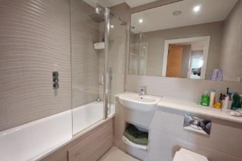 2 bedroom apartment to rent, Kingsmead Road, High Wycombe HP11