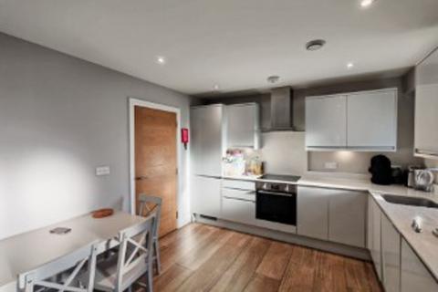 2 bedroom apartment to rent, Kingsmead Road, High Wycombe HP11