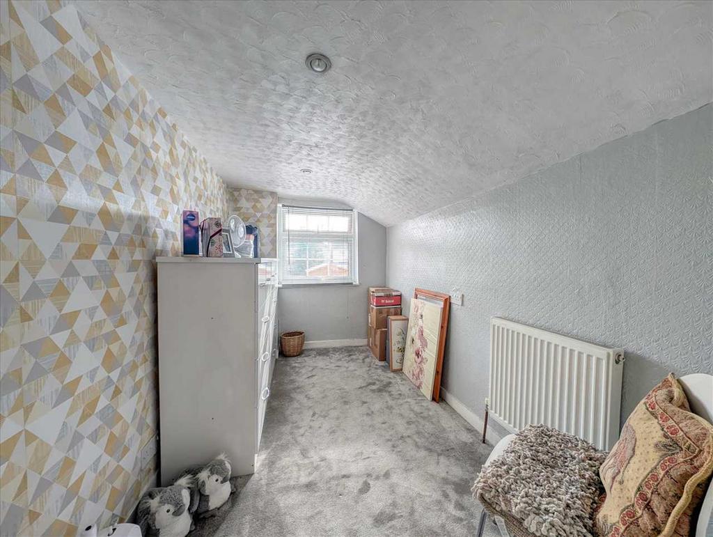 Bedroom 3 / Study