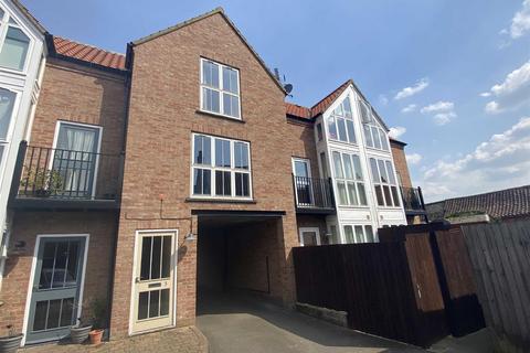 undefined, Masons Yard, Market Weighton