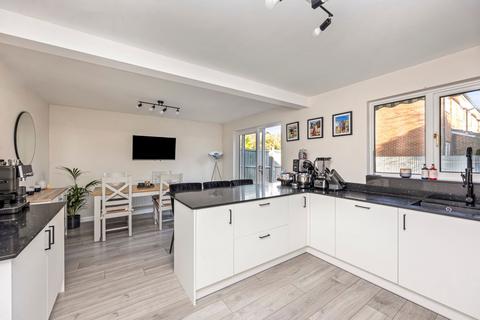 undefined, Chennells Way, Horsham, RH12