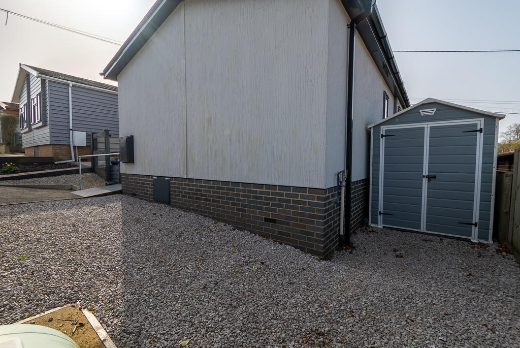 Shed