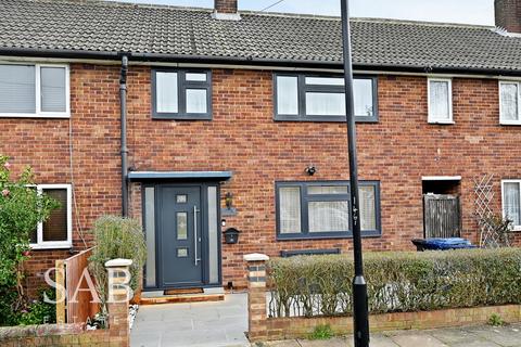 undefined, Melrose Close, Greenford, UB6