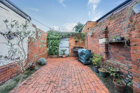 undefined, Southampton Street, Reading