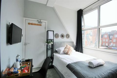 7 bedroom house for sale, Woodseer Street, London E1