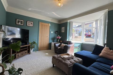 3 bedroom end of terrace house for sale, Lowerside, Plymouth PL2