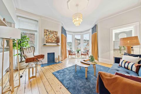 5 Edgemont Street, Flat 1/2, Shawlands, Glasgow, G41 3EH