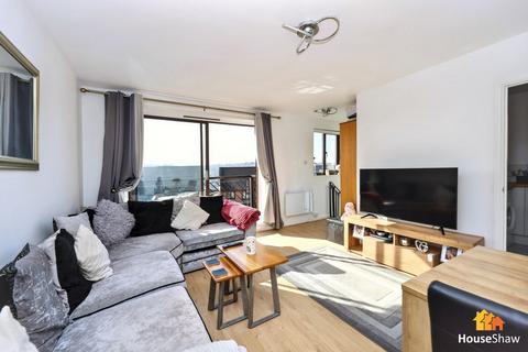 1 bedroom apartment for sale, Garratts Way, High Wycombe, HP13 5SW