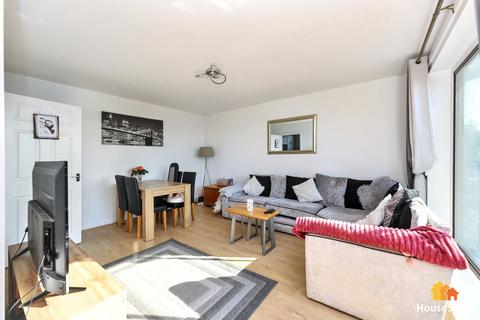 1 bedroom apartment for sale, Garratts Way, High Wycombe, HP13 5SW
