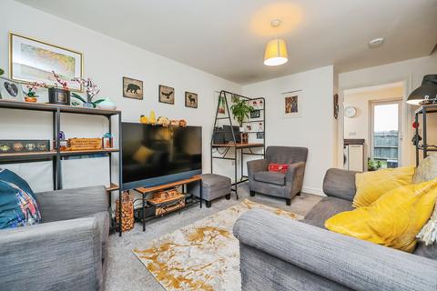 3 bedroom semi-detached house for sale, Bourne Drive, Nottingham, NG16