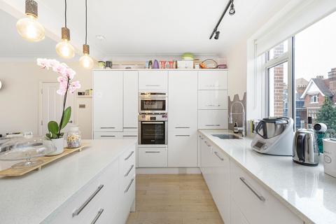 undefined, Springfield Court, Eton Avenue