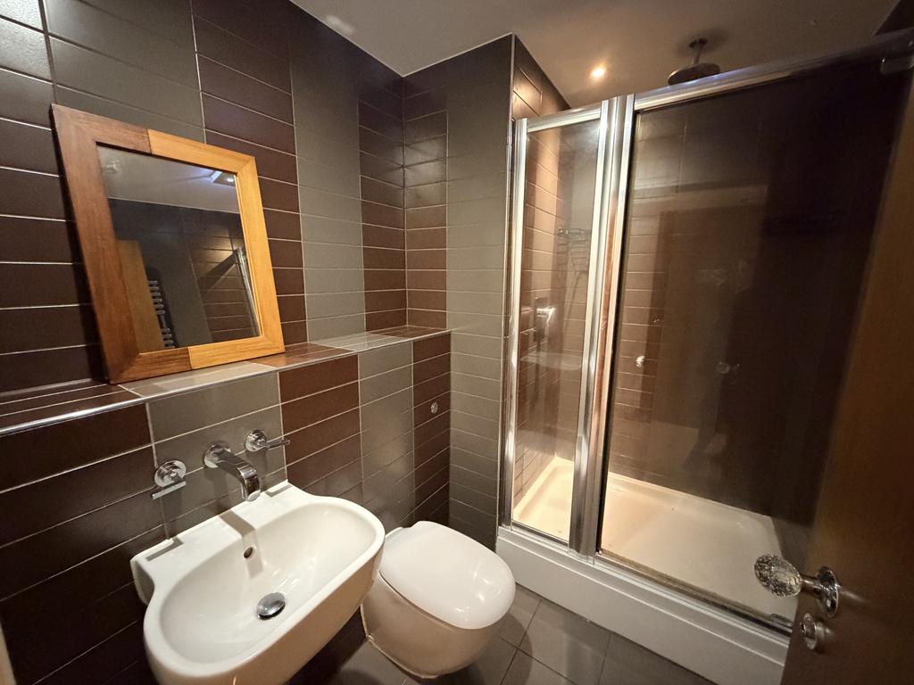 Ensuite