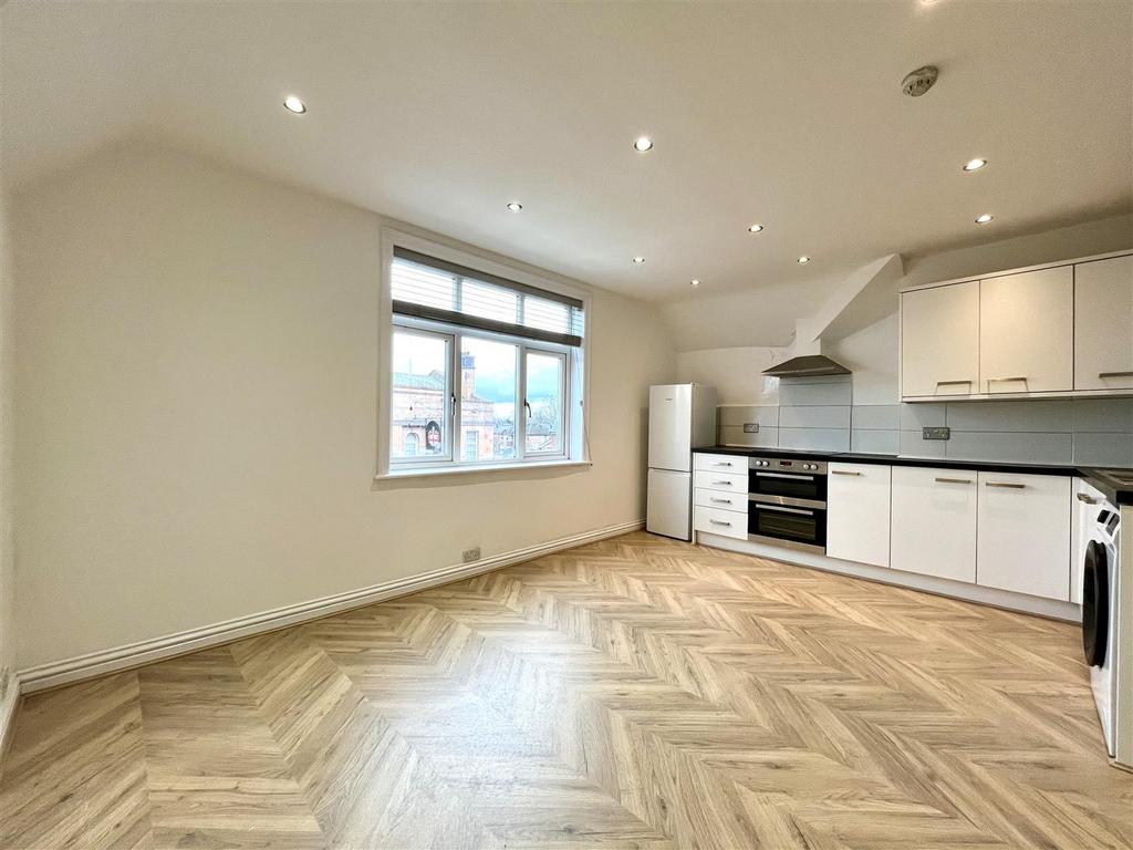 Kitchen / Living Area Aspect 2