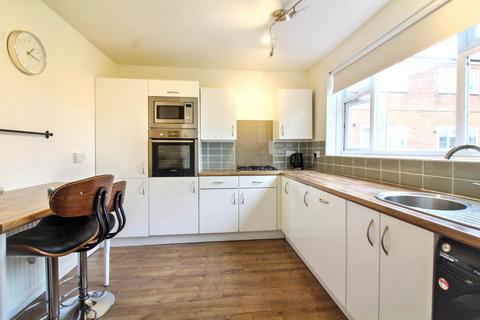 2 bedroom duplex for sale, Lavric Road, Aylesbury