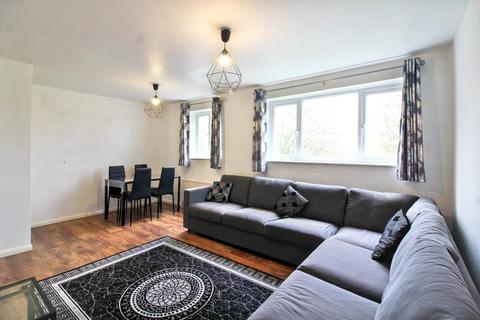 2 bedroom duplex for sale, Lavric Road, Aylesbury