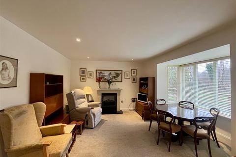 undefined, Blackman Court, Yateley GU46