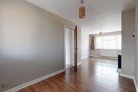 undefined, Calder Vale, Milton Keynes MK3