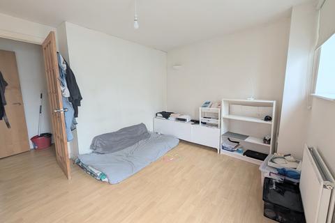 1 bedroom apartment to rent, High Street, Wealdstone, HARROW