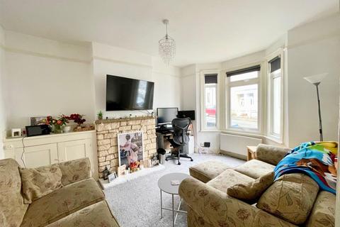 3 bedroom terraced house for sale, Lawes Avenue, Newhaven