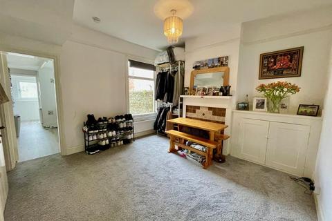 3 bedroom terraced house for sale, Lawes Avenue, Newhaven