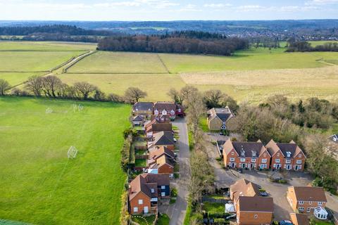 undefined, Malyns Way, Tilehurst, Reading, Berkshire, RG31