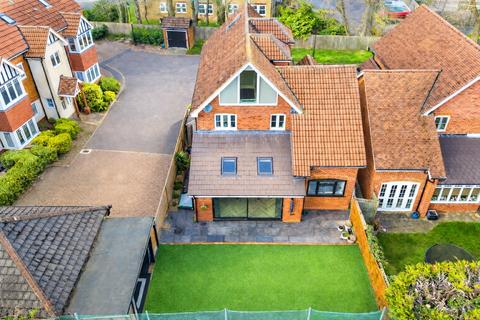 undefined, Malyns Way, Tilehurst, Reading, Berkshire, RG31