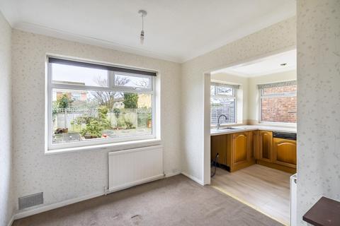 3 bedroom semi-detached house for sale, Eastfield Crescent, York