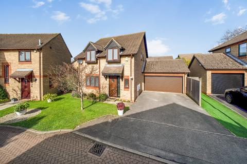 undefined, Whipley Close, Guildford GU4