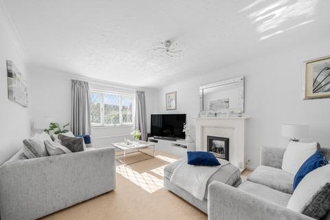 undefined, Whipley Close, Guildford GU4