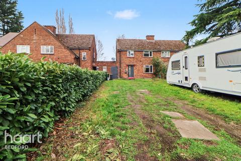 4 bedroom semi-detached house for sale, Barkers Lane, Bedford