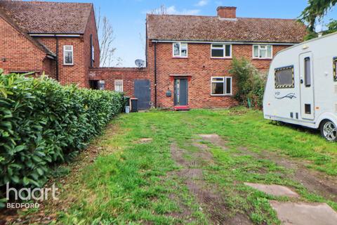 4 bedroom semi-detached house for sale, Barkers Lane, Bedford