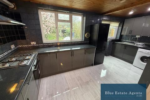 undefined, Ash Grove, Hounslow, TW5