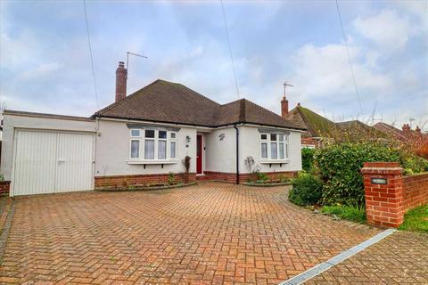 2 bedroom bungalow for sale, Tendring CO16