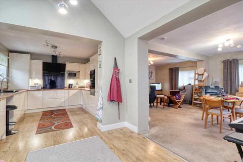 2 bedroom bungalow for sale, Tendring CO16