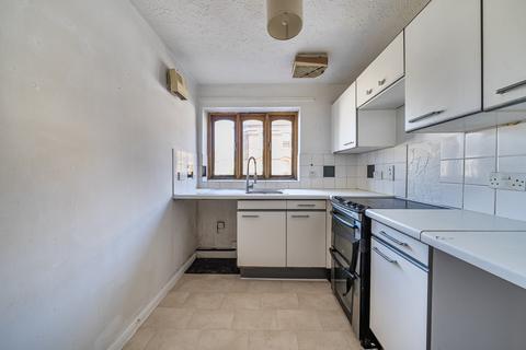 1 bedroom apartment for sale, St. Ann's Hill, London, SW18