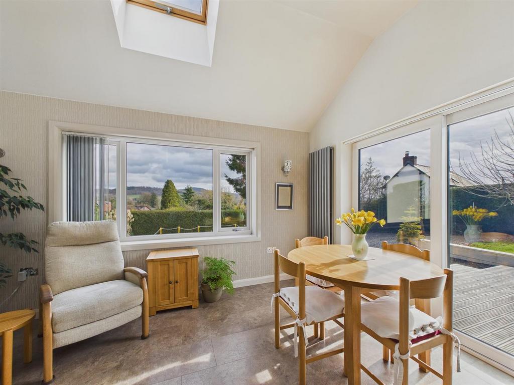 CAM03972 G0-PR0259-STILL020.jpg