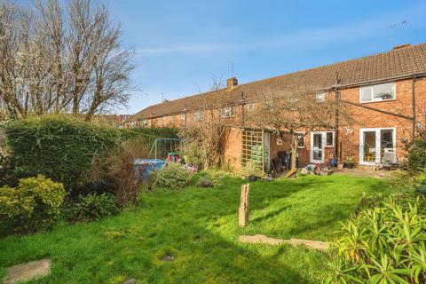3 bedroom terraced house for sale, Redbridge Grove, Havant, Hampshire, PO9