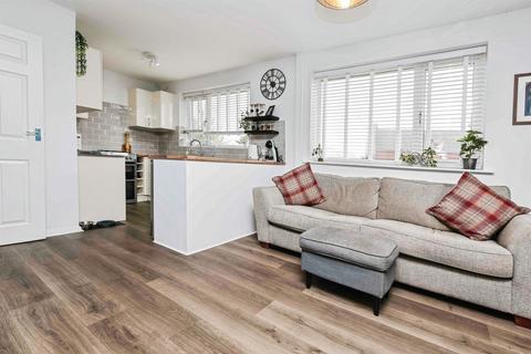 2 bedroom flat for sale, Holly Bush Lane, Amblecote, Stourbridge