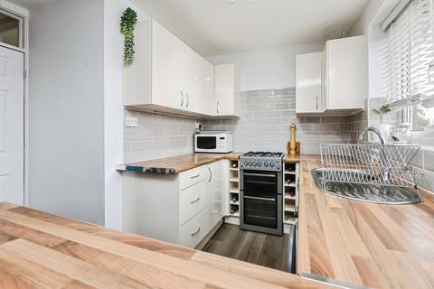 2 bedroom flat for sale, Holly Bush Lane, Amblecote, Stourbridge