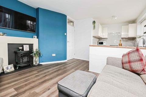2 bedroom flat for sale, Holly Bush Lane, Amblecote, Stourbridge
