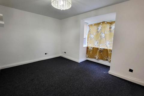1 bedroom apartment to rent, Mandeville Court, LONDON