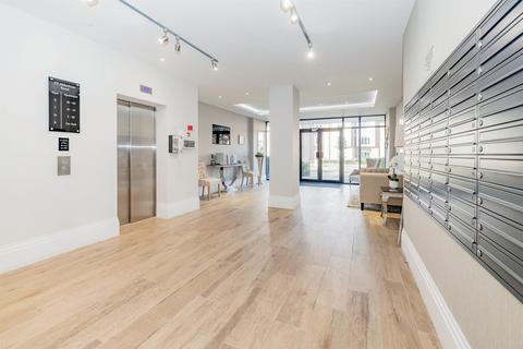 undefined, Aldenham Road, BUSHEY