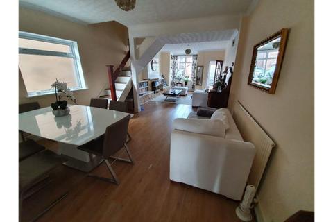 undefined, Park Avenue, Egham, TW20